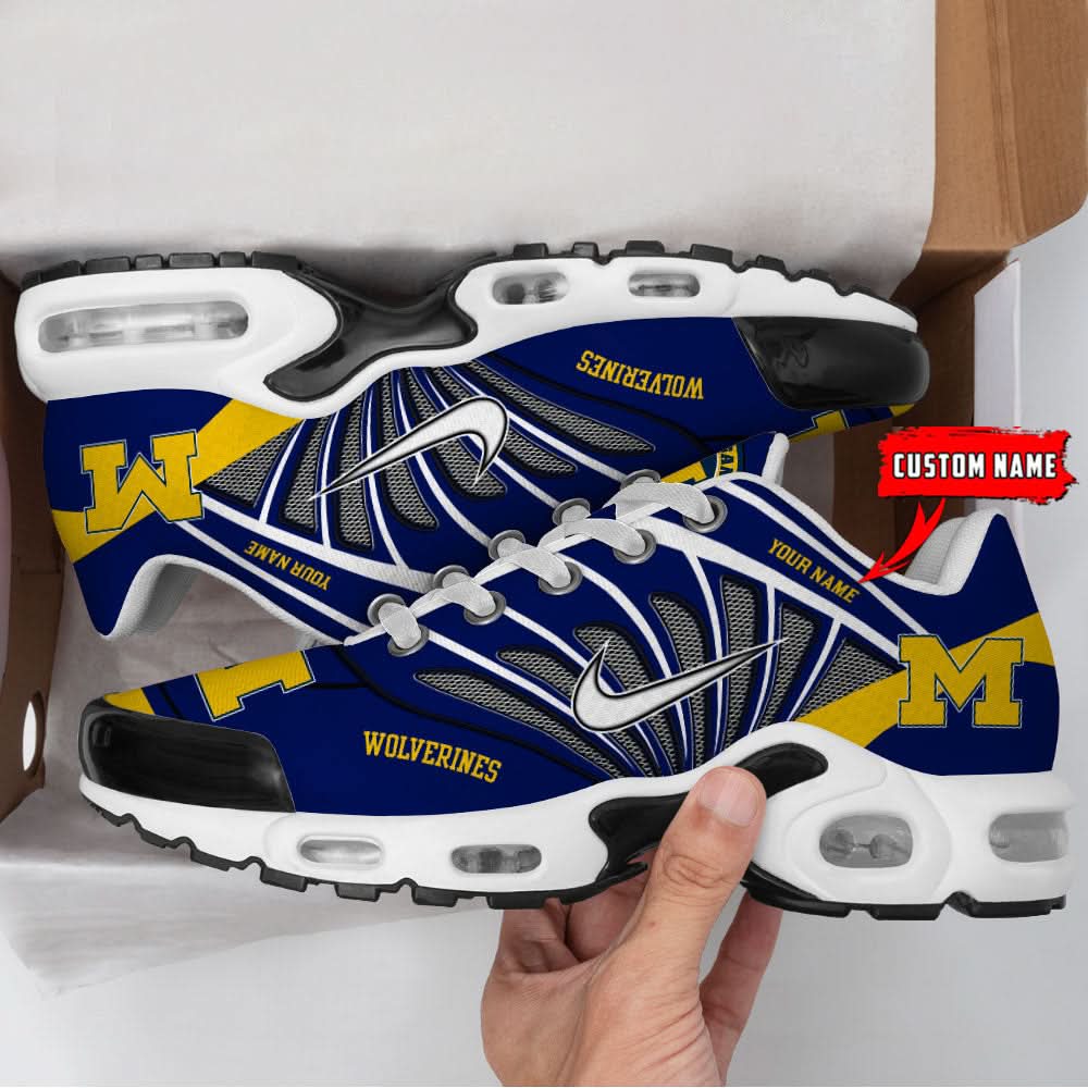 Michigan Wolverines NCAA Air Max Plus Shoes - Limited