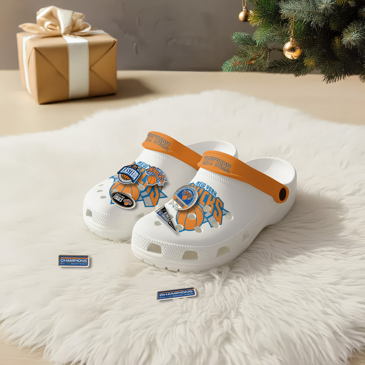 NYK 2026 Basketball  Finals Clogs White - Charms Gift Set